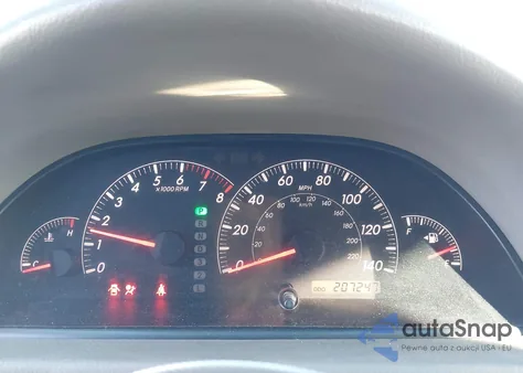 2005 Toyota Camry Le z USA, uszkodzony, nr VIN 4T1BE32K35U098804